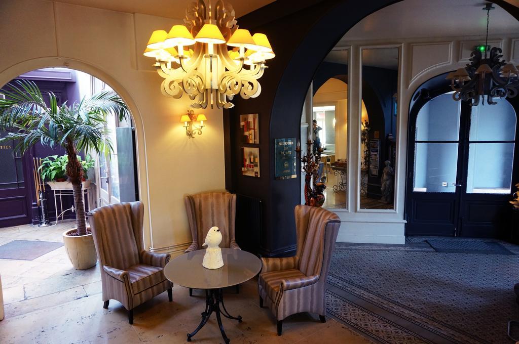 Logis De Bourgogne - Hotel Mâcon