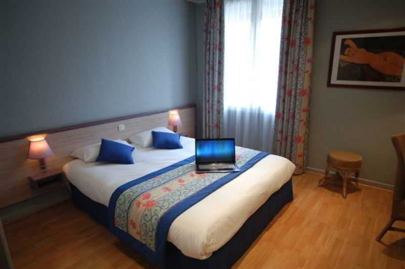 Logis De Bourgogne - 3*
